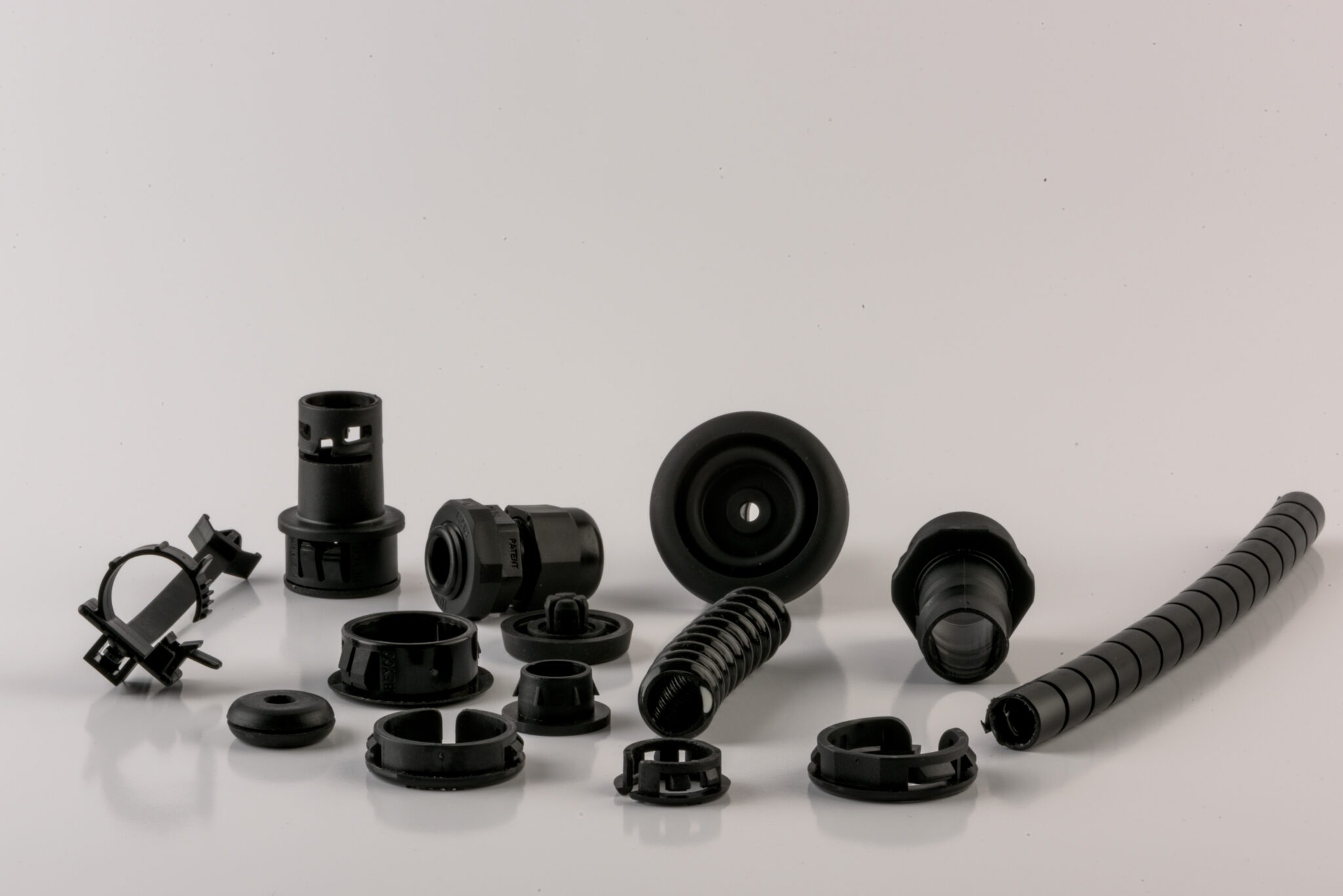 Century Fasteners de México Clinchables Century Fasteners Corp.